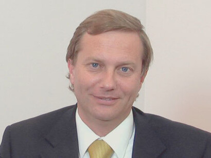 José Antonio Kast: el voto del odio y el del egoísmo van de la mano de los intereses que buscan complacer y de Pinochet con su altar