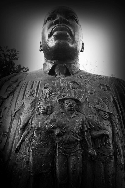A close-up of the statue on Riverside’s Peace Walk of Martin Luther King Jr. a leader of the civil rights movement for African Americans. (California, USA)
