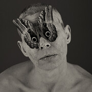 Roberto Kusterle, Lenti a contatto, 2003, fotografia ai sali d’argento su carta baritata, 200 x 200 mm