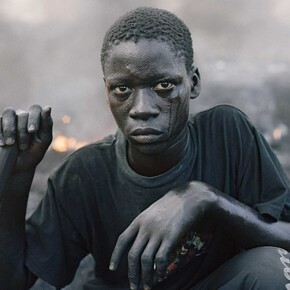 Pieter Hugo, Abdulai Yahaya (detail), Agbogbloshie Market, Accra, Ghana 2010,  Copyright Pieter Hugo, Courtesy of Stevenson, Cape Town, Johannesburg and Yossi Milo, New York
