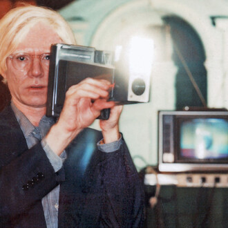 Edo Bertoglio, Andy’s big shot, New York, 1978, Archival pigment print, Edizione 1 di 5, 40 x 40 cm
