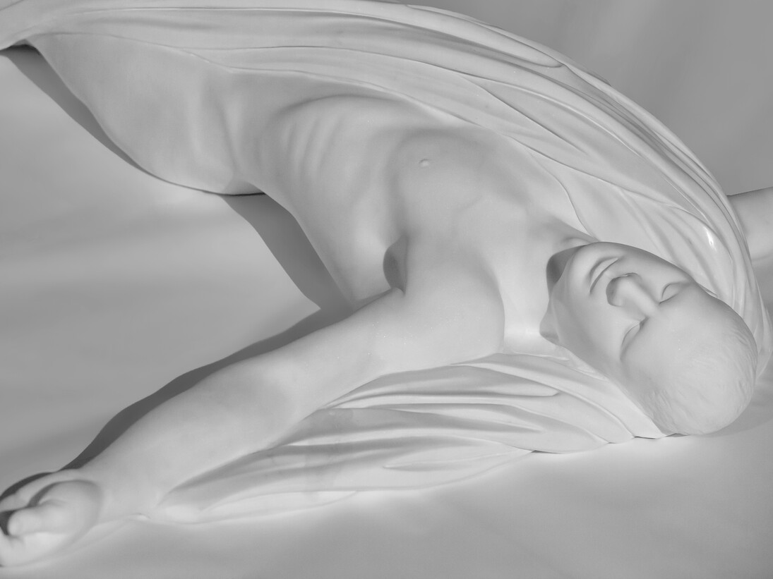 Aidan Salakhova
Love
2015 White statuary marble
210 x 155 x 42 cm