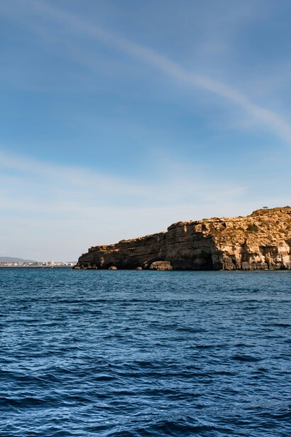 Il Mediterraneo, crocevia tra tre continenti, è un laboratorio naturale fondamentale per studiare i cambiamenti climatici, la biodiversità e l’inquinamento marino