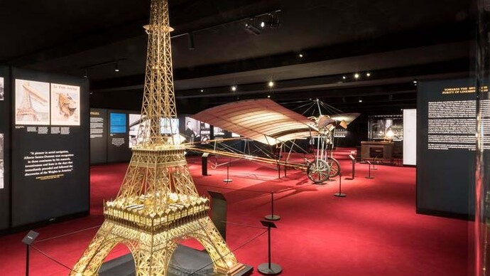 Cartier in Motion. ® Nigel Young-Foster + Partners