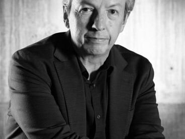 David Toscana, ganador del Premio Alfaguara de Novela 2026 y autor de El ejército ciego