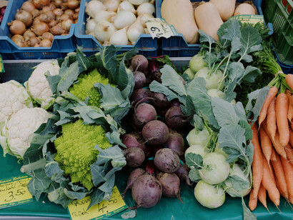 Insumos gastronómicos en venta. Comprar productos de temporada no solo es más económico, sino que también garantiza una mejor calidad en los platillos