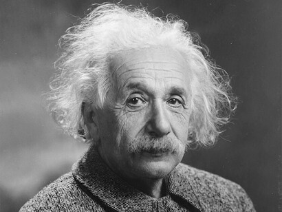Albert Einstein, key scientific figure of the 20th century