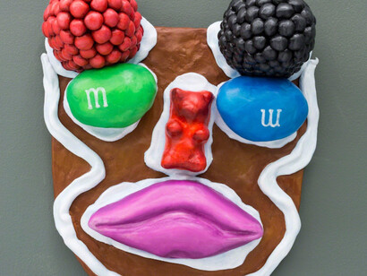 Theo A. Rosenblum and Chelsea Seltzer
Ceremonial Mask, Sweet Lips, 2016.  Courtesy of The Hole