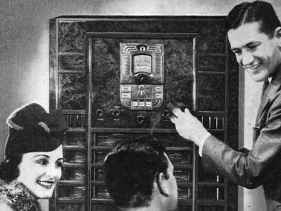 La radio entra nelle case degli americani