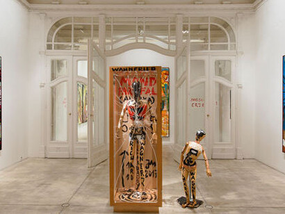 Jonathan Meese, Exhibition view. Courtesy of Galerie Krinzinger