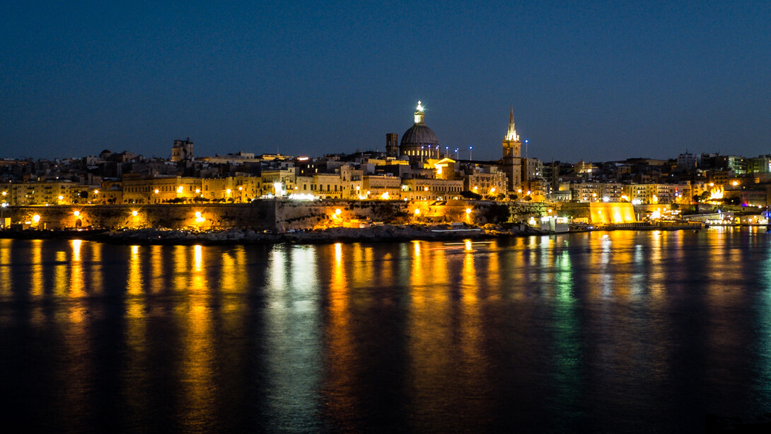 Valletta, vista notturna con cupola dei carmelitani
