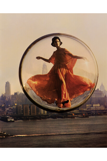 Melvin Sokolsky, Over New York, 1963, courtesy of Huxley-Parlour Gallery/Osborne Samuel