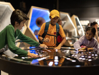 Sound by design, exhibition view. Courtesy of Ingenium. The Canada Science and Technology Museum