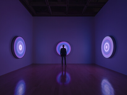 Installation image of Phillip K. Smith III’s solo exhibition LIGHT + CHANGE at the
Palm Springs Art Museum. Smith is the subject of a Hexton Gallery solo exhibition in Summer
2023. Photo by Lance Gerber. Courtesy of Hexton Gallery, Aspen