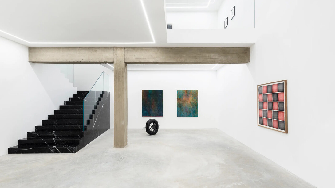 Personal Showcase, exhibition view. Courtesy of the Rolando Anselmi Gallery
