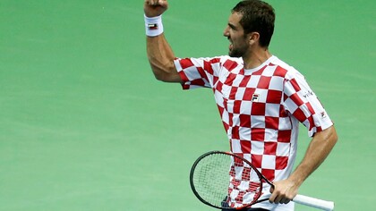 El croata Cilic celebra la victoria de su equipo en las semifinales de Copa Davis