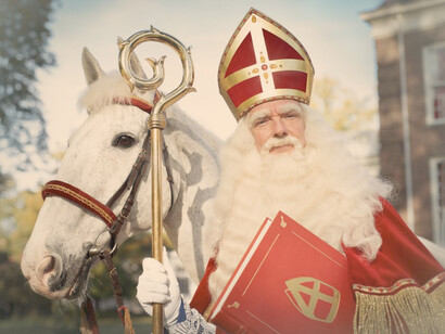 En los Países Bajos el protagonista de las fiestas tiene su propio día festivo, y el 5 de diciembre se celebra la fiesta de 'Sinterklaas' o fiesta de San Nicolás