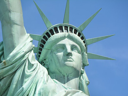 The US needs a new non-violent call to arms in the struggle to retain one of its basic democratic liberties: the right to vote