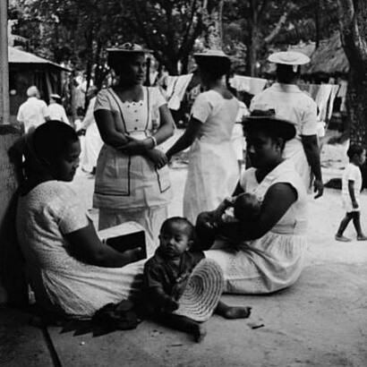 Marti Friedlander. Courtesy of Auckland Art Gallery