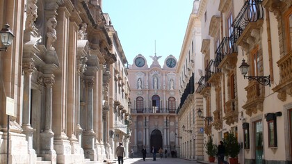 Trapani. Corso Vittorio Emanuele