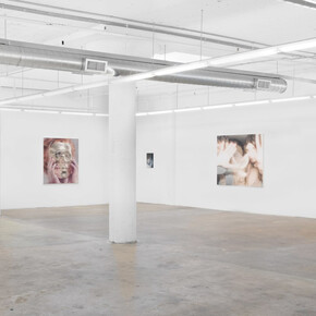 Tomas Harker, The lightness of being, exhibition view. Courtesy of Nicodim Gallery