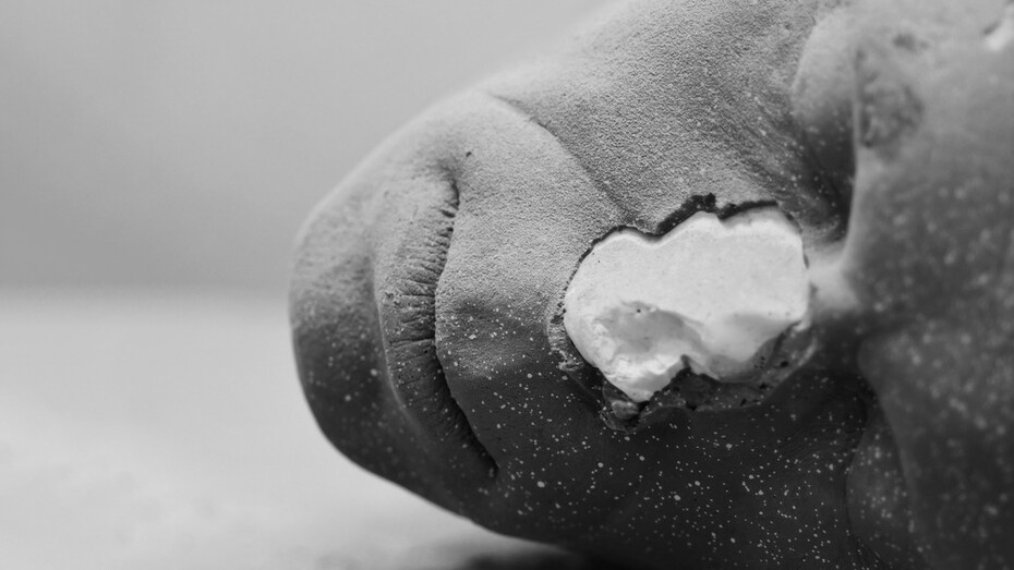 Immagini umane, artwork in exhibition (detail). Courtesy of Pallavicini22 Art Gallery