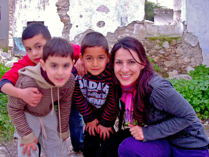 Niños árabes y judíos aprenden a convivir en Givat Ha'Viva