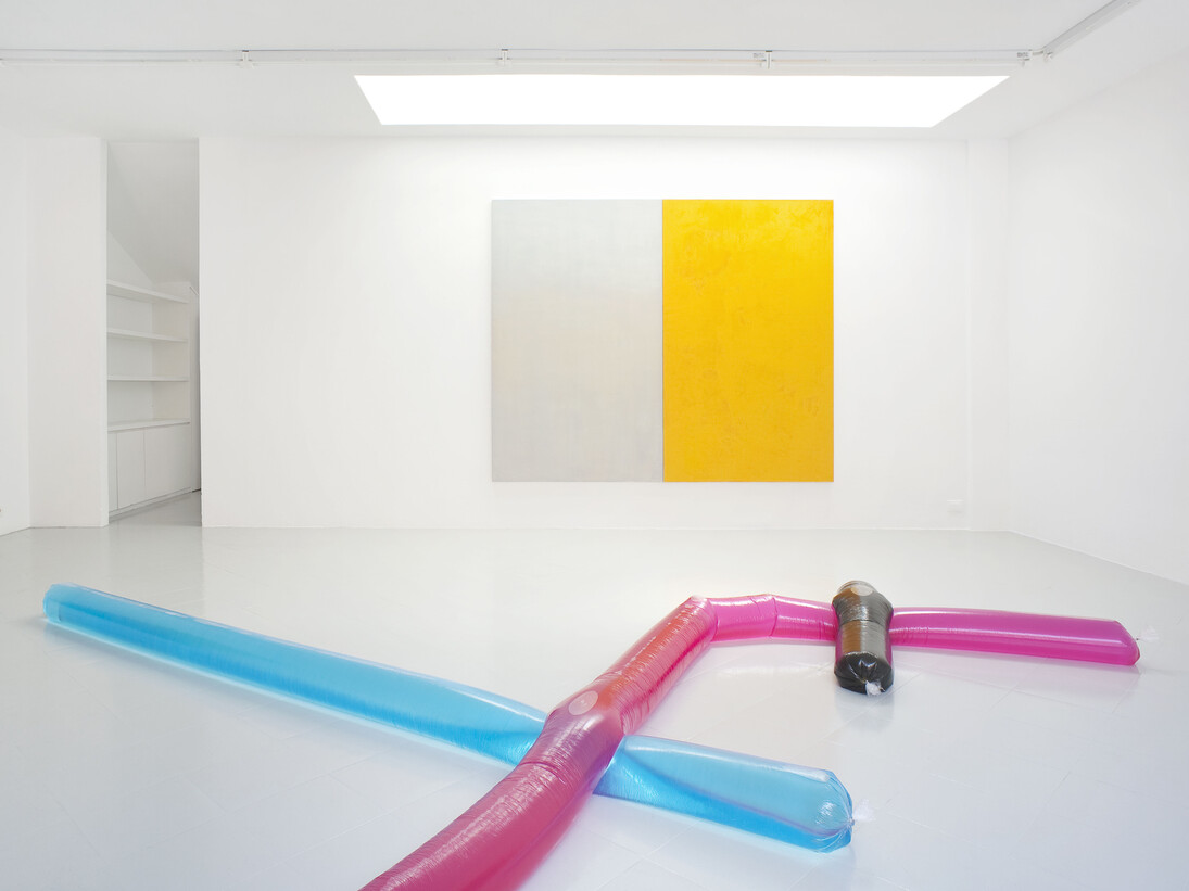 Adrian Buschmann, Mia Marfurt, Henning Strassburger, Tyra Tingleff, Installation View, 2015 - Courtesy Studiolo, Milan, Photo Filippo Armellin