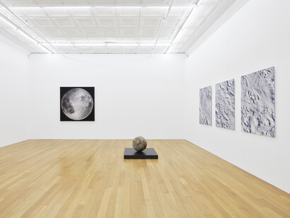 Su-Mei Tse, This is (not) a love song, exhibition view. Courtesy of Peter Blum Gallery