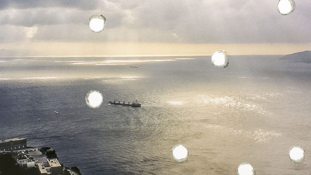 Runo Lagomarsino: Sea Grammar, 2015 (Dia Projection loop, 80 perforated images in a slide projection carousel with timer,1 original image. Variable projection size). Photocredtis: Andreas Meck and Terje Östling. 
