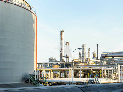 5G can connect massive numbers of sensors for the Industrial Internet of Things (I-IoT)