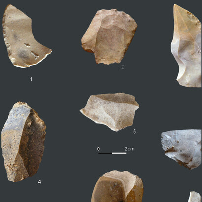 Artefatti del periodo musteriano, simili a quelli rinvenuti nella grotta Üçağızlı II
