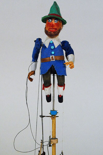 Achtung Probe! Courtesy of Völkerkundemuseum Herrnhut
