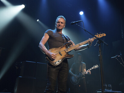 Sting alla chitarra