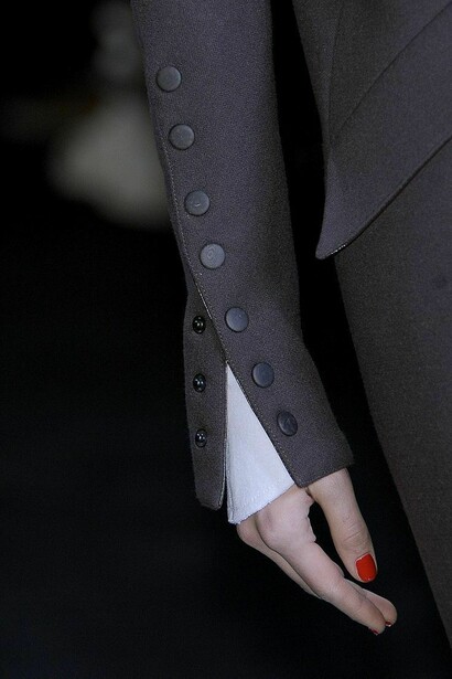 Karl Lagerfeld collection at Paris Fashion Week, Fall 2010 (detail), Source: ImaxTree