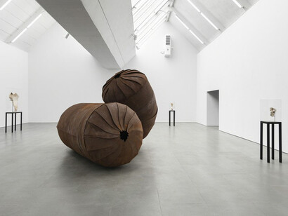 Caroline Mesquita. Courtesy of carlier | gebauer