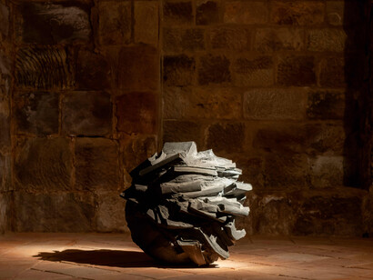 Alicia Martín, Contrapeso (Counterweight), exhibition view. Courtesy of Rafael Pérez Hernando Gallery