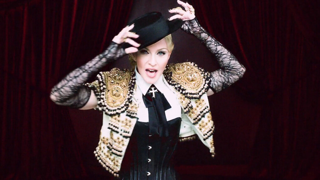 Madonna vestida de torera en su nuevo videoclip