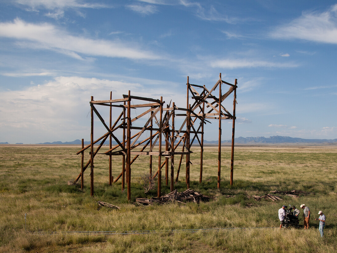 Teresa Hubbard / Alexander Birchler, Production still, Giant 2014,Photo Credit: Chris Austin, Courtesy of Tanya Bonakdar Gallery, New York and Lora Reynolds Gallery, Austin