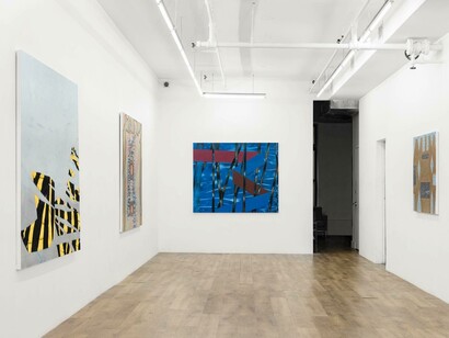 Kathryn Kerr, Vase Water, exhibition view. Courtesy of Lomex Gallery