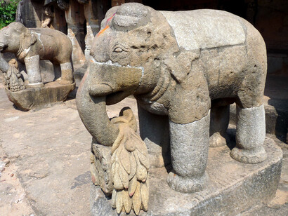 Udaygiri & Khandagiri Caves © Steve Browne & John Verkleir