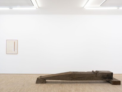 Bernd Lohaus, Sculptures & collages, exhibition view. Courtesy of Nosbaum Reding