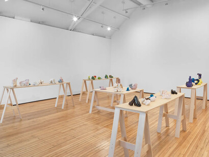 Elsa Sahal, Pulp and polish: an homage to Ken Price, exhibition view. Courtesy of Nathalie Karg Gallery