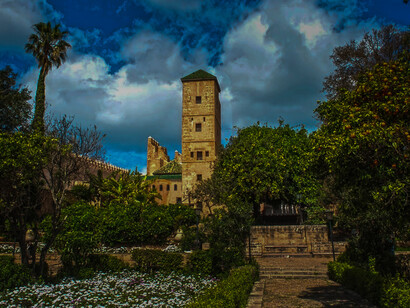 The garden of the Udayas Rabat, with its magnificent squares, majestic gardens, graceful tombs and winding old town, is the country's true cultural capital