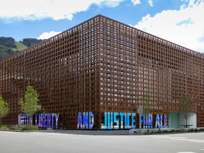 Jim Hodges, With liberty and justice for all (A work in progress), exhibition view. Courtesy of The Contemporary Austin