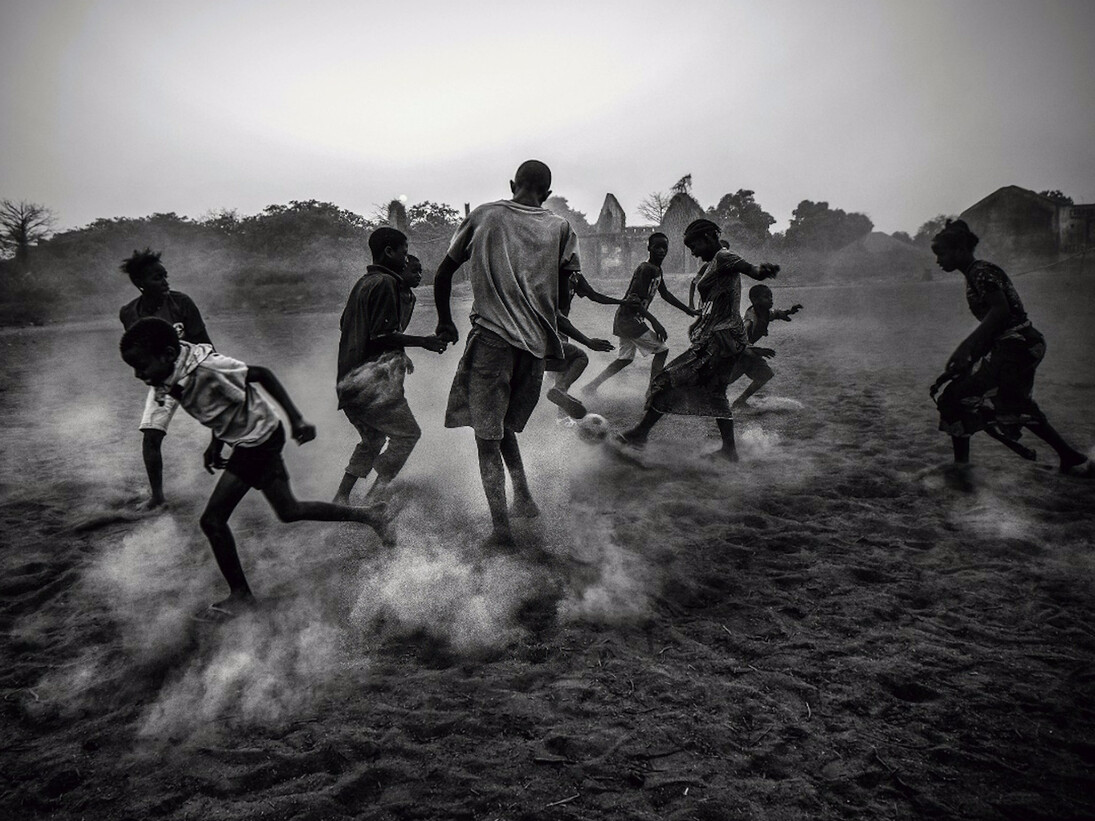 Daniel Rodrigues, Football in Guinea Bissau, March 3-2012. Courtesy of Brooklyn Museum
