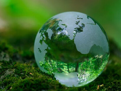 La rivoluzione ecologica, di cui tanto si parla, ci ha fatto comprendere che uomo e natura non sono due entità distinte