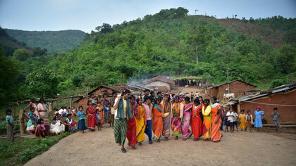 Primitive peoples were first to inhabit the land, and need to be respected as such - Dongria Kondh indigenous people, Odisha (India) © Ashish Kothari
