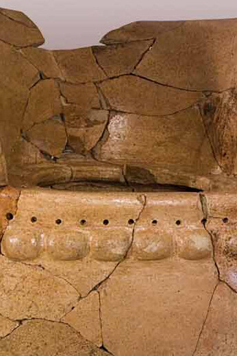 Trono regale dalla Necropoli di Colle del Forno