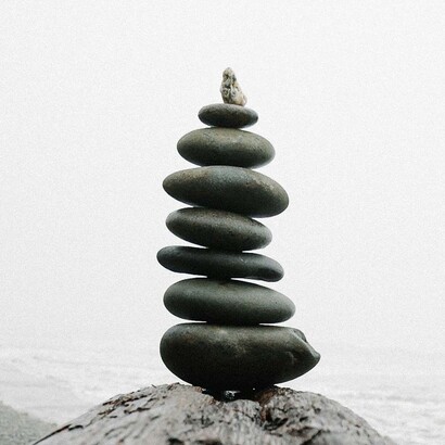 Many stones on top of one another to create a bigger picture